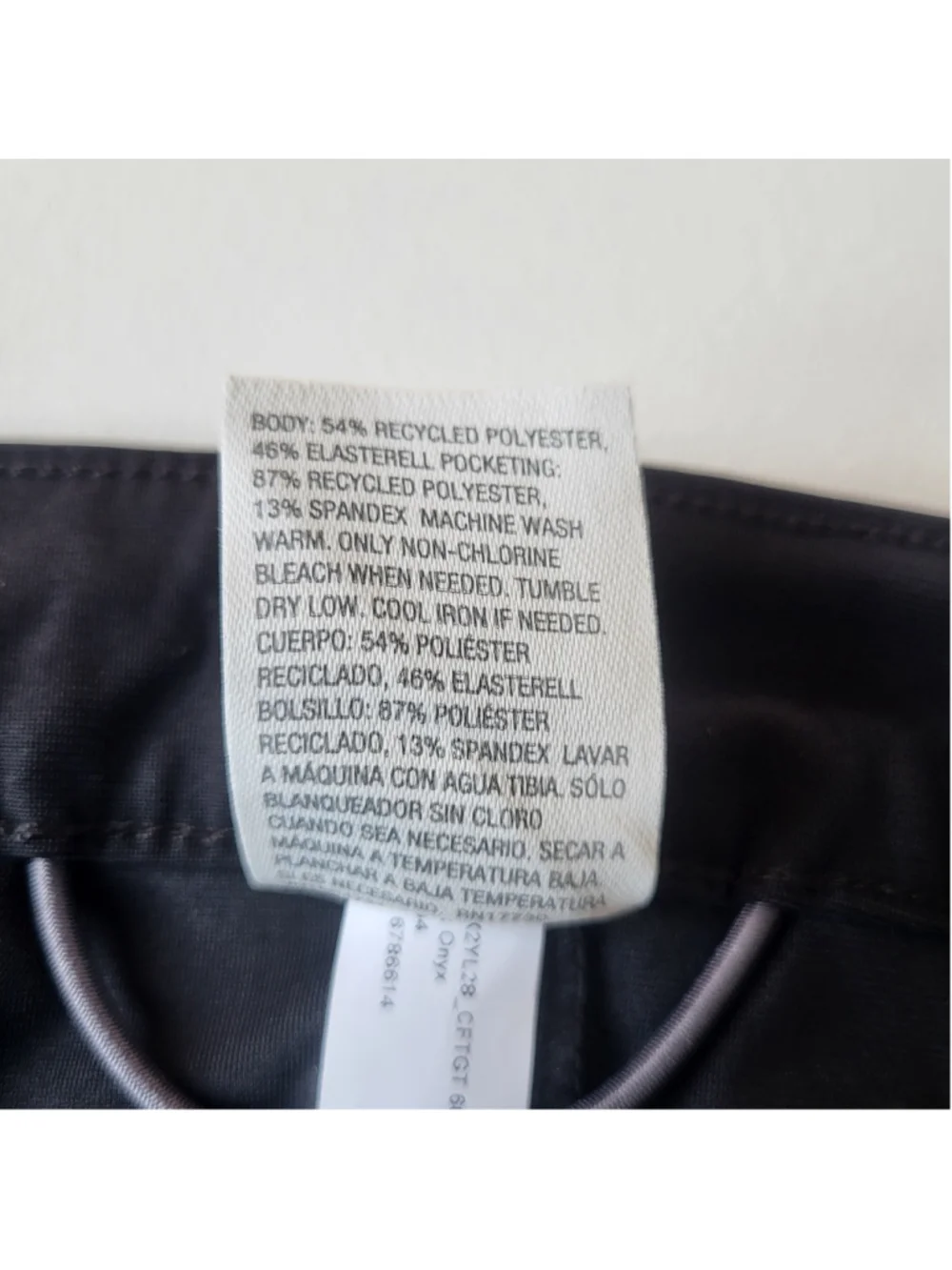 Men's All in Motion Stretchy Tapered Pants – Black – Size 32x34 – NWT